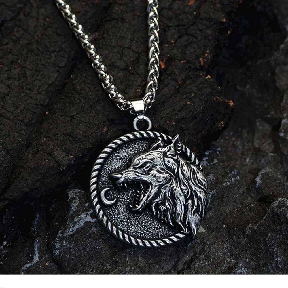 Wolf Pendant Necklace